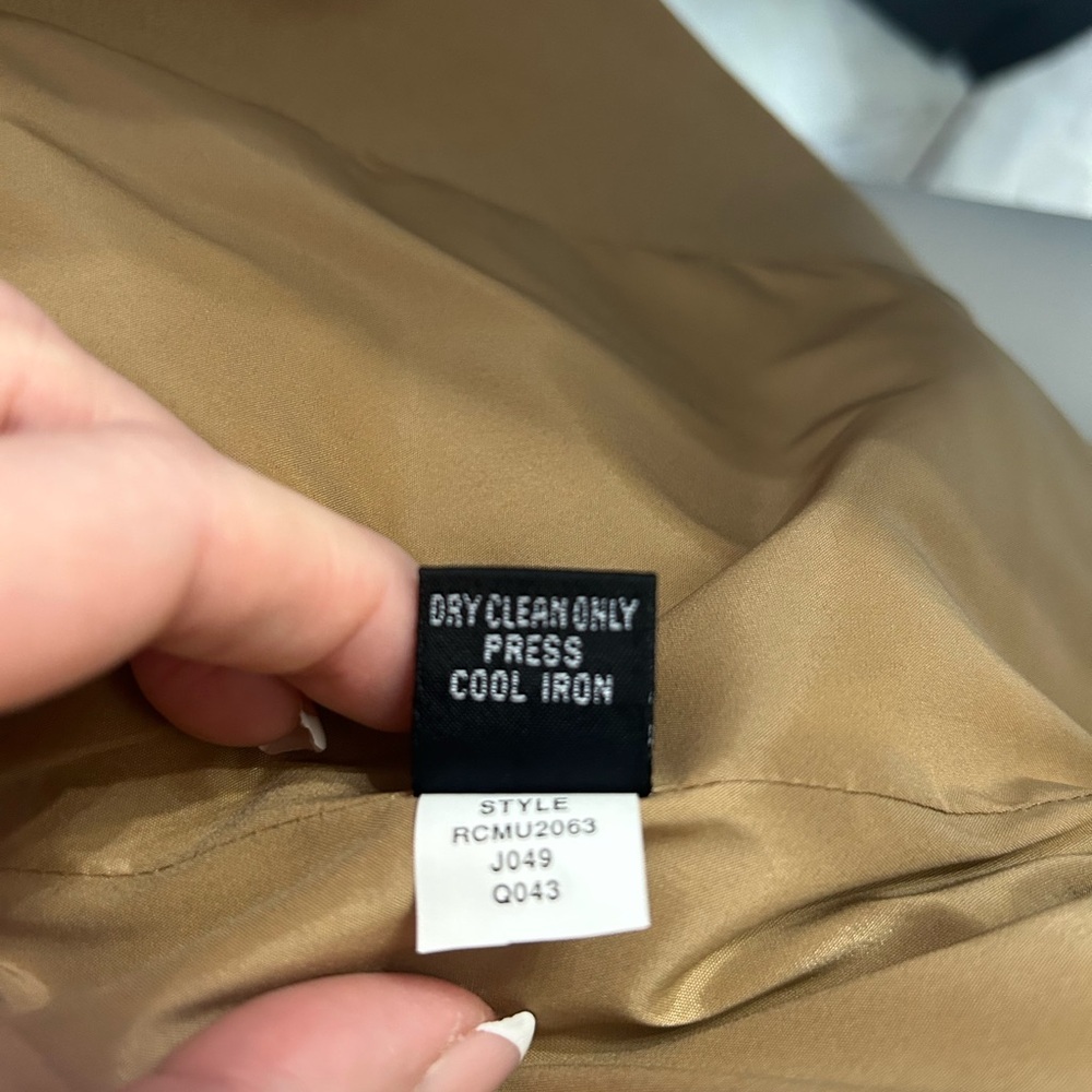 Company Ellen Tracy Blazer Khaki Tan Career Jacket Tailored Office Size 6 $228 - Picture 7 of 8